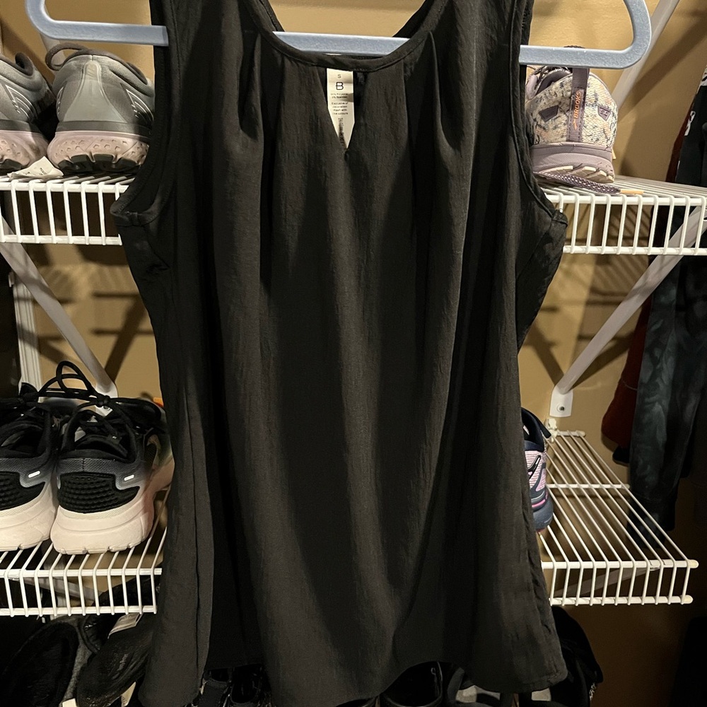 Black Sleeveless Blouse